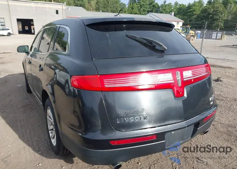 2013 Lincoln Mkt Livery from USA, damaged, VIN 2LMHJ5NK8DBL58619